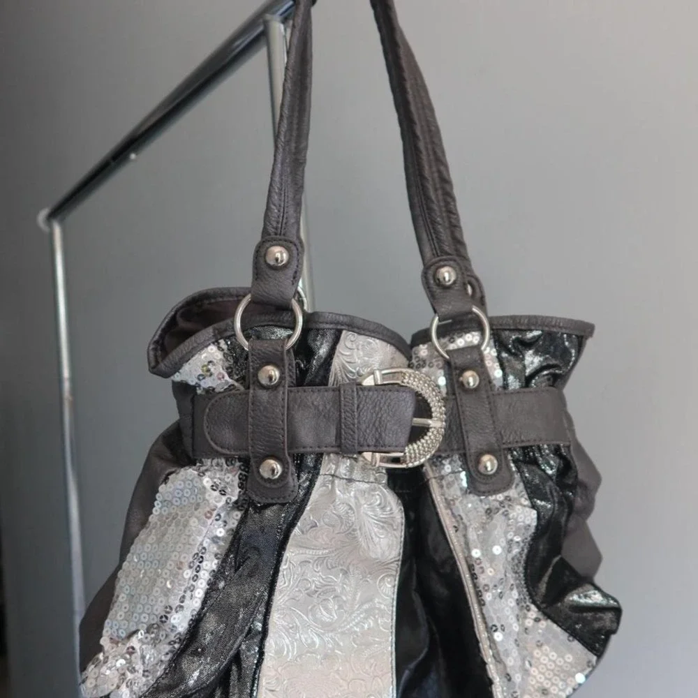 Silver Purse Bag Sparkly Glitter Sequin Glam Party - Picture 1 of 8